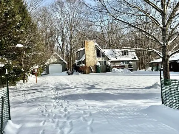 631 Carr Lane, Russell, PA 16345