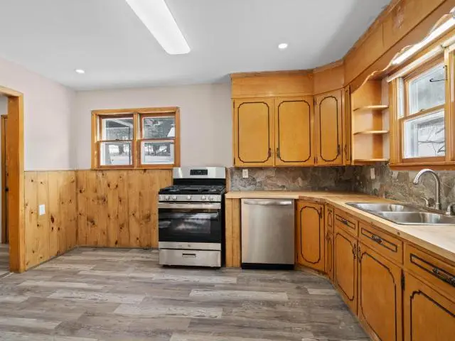 2016 Jackson Avenue, Warren, PA 16365 - Image #2