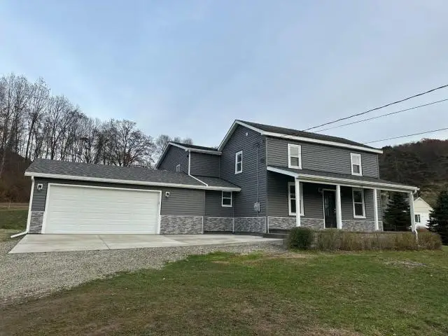 379 Mohawk Avenue, Warren, PA 16365 - Image #2