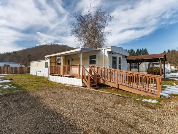 13 Frontier Drive, Youngsville, PA 16371