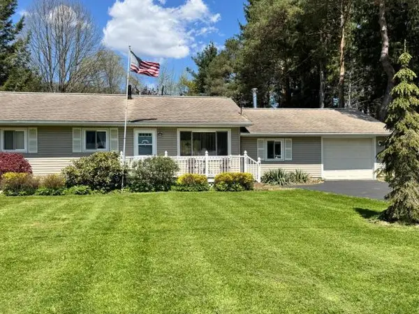 966 Old Pittsfield Road, Youngsville, PA 16340