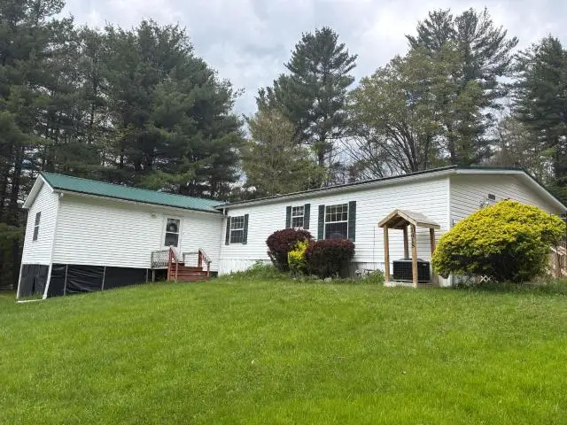 1418 Jackson Run Road, Warren, PA 16365 - #1