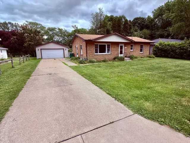 3489 Birchard Dr, Fairview, PA 16415 - #1