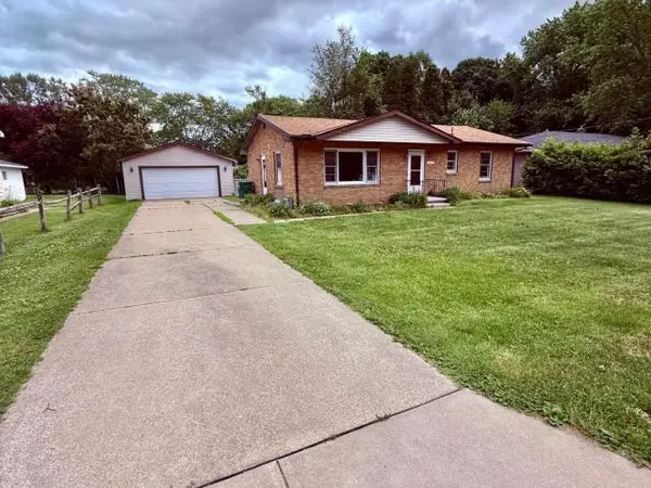 3489 Birchard Dr, 113, PA 16415