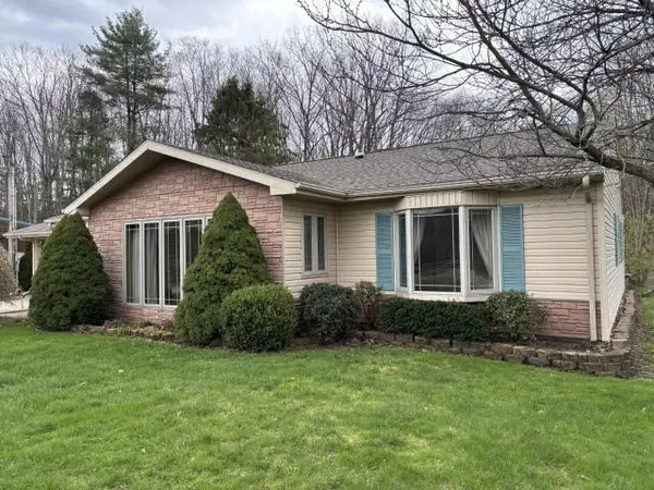 371 Pleasant Drive, Warren, PA 16365