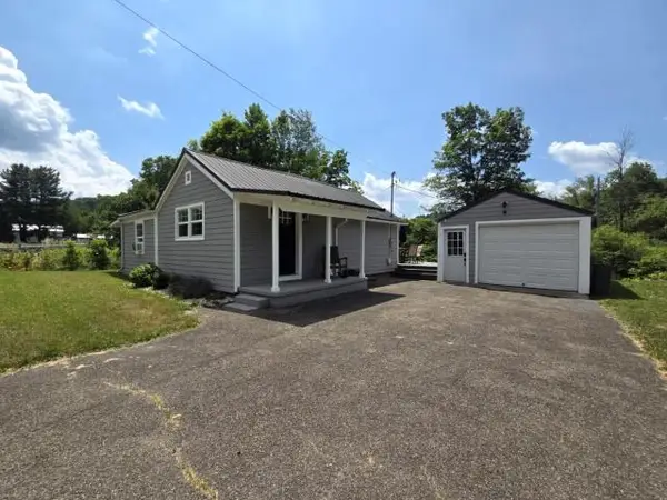 1270 Priest Hollow Road, Russell, PA 16435