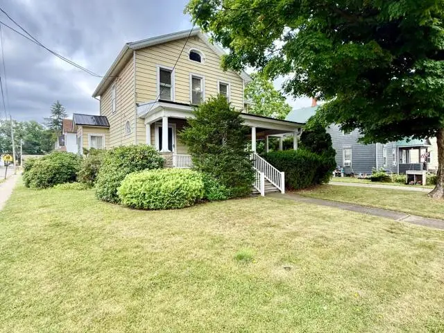 22 Carver Street North, Warren, PA 16365 - #3