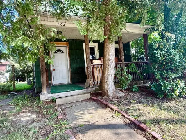 202 Russell Street, Warren, PA 16365 - #2