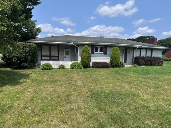 822 Pleasant Drive, Warren, PA 16365