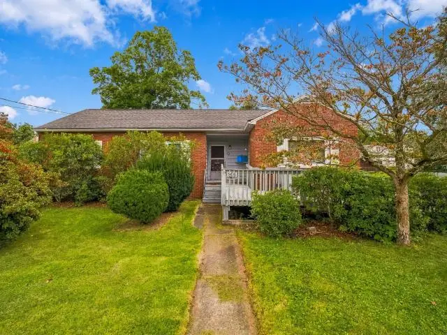 906 Conewango Avenue, Warren, PA 16365 - #3