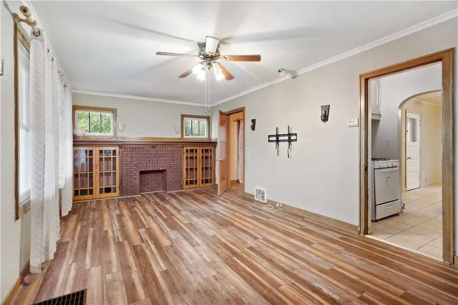 113 Gerhold St, Bethel Park, PA 15102 - #2