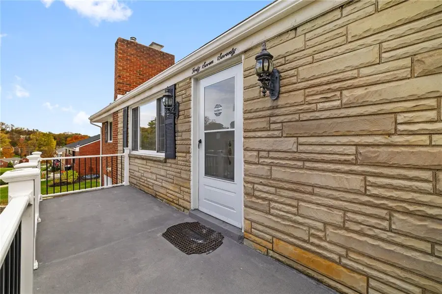 4770 Barone Dr, Whitehall, PA 15227 - Image #2