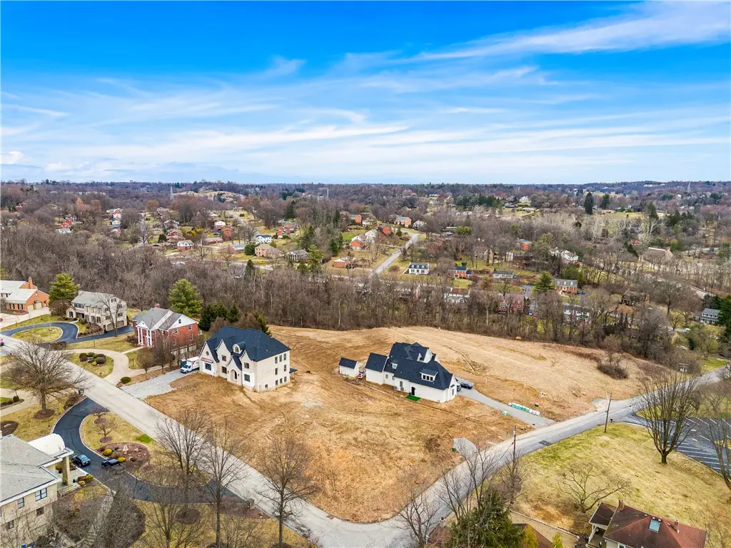 1661 Hollow Tree Dr, Upper Saint Clair, PA 15241 - Image #1