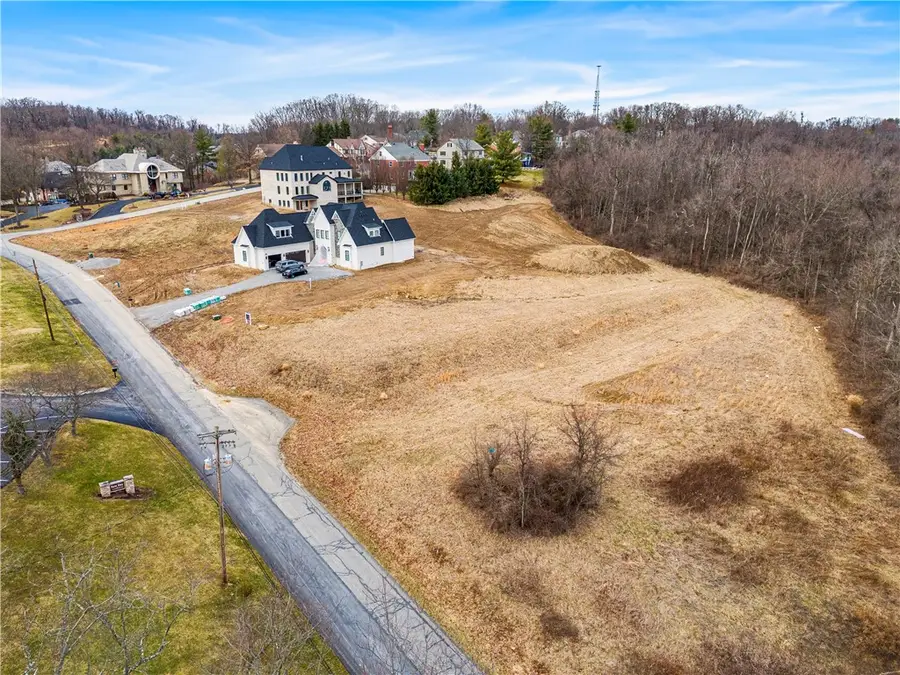 700 Circle, Upper Saint Clair, PA 15241 - #3