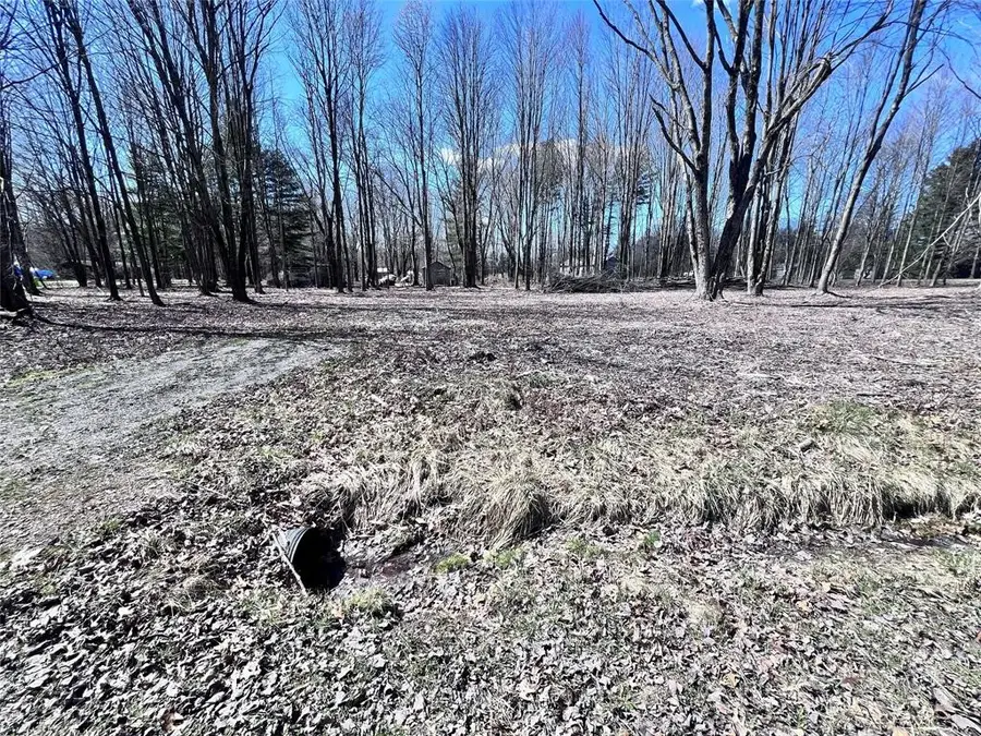 2369 Leach Rd, Linesville, PA 16424 - #3