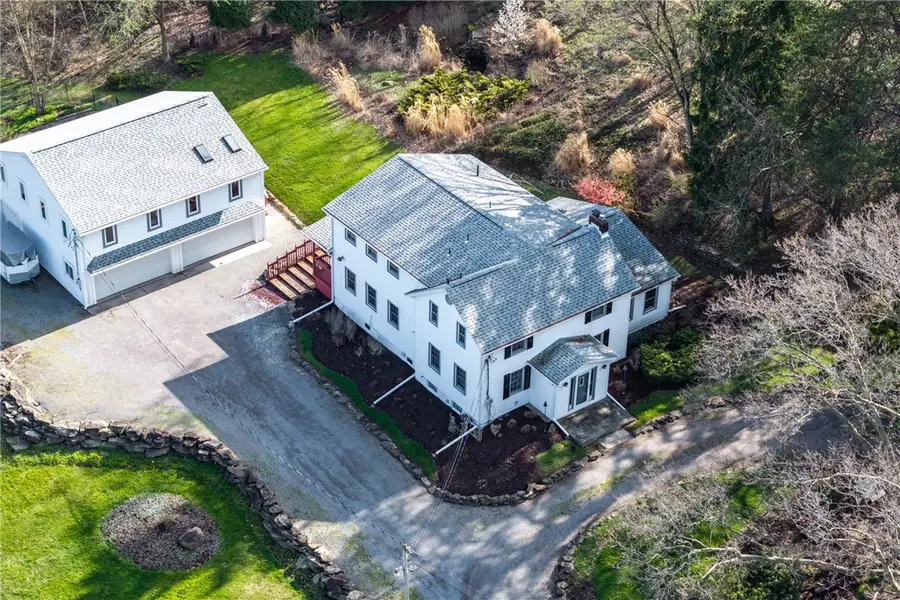 2034 Ewings Mill Rd, Moon Township, PA 15108 - Image #2