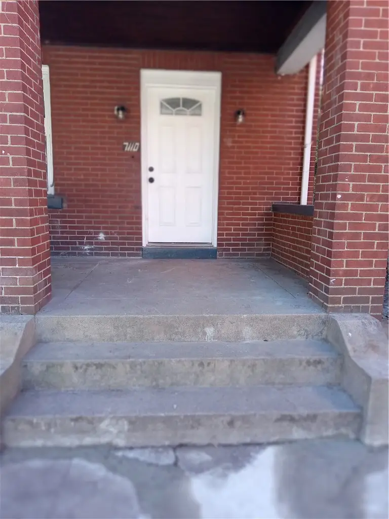 7110 Churchland St, Pittsburgh, PA 15206 - #2