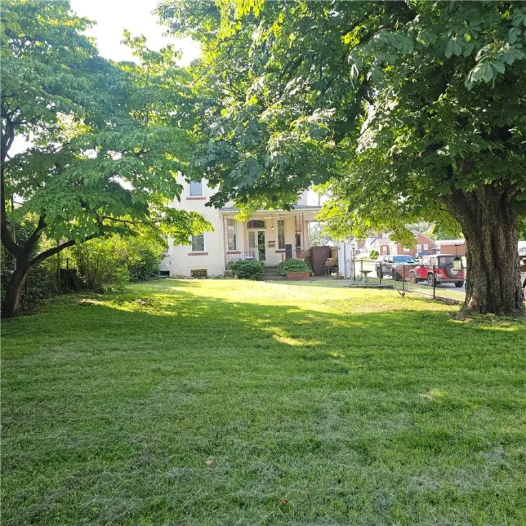 52 S Mount Vernon Ave, Uniontown, PA 15401 - Image #2