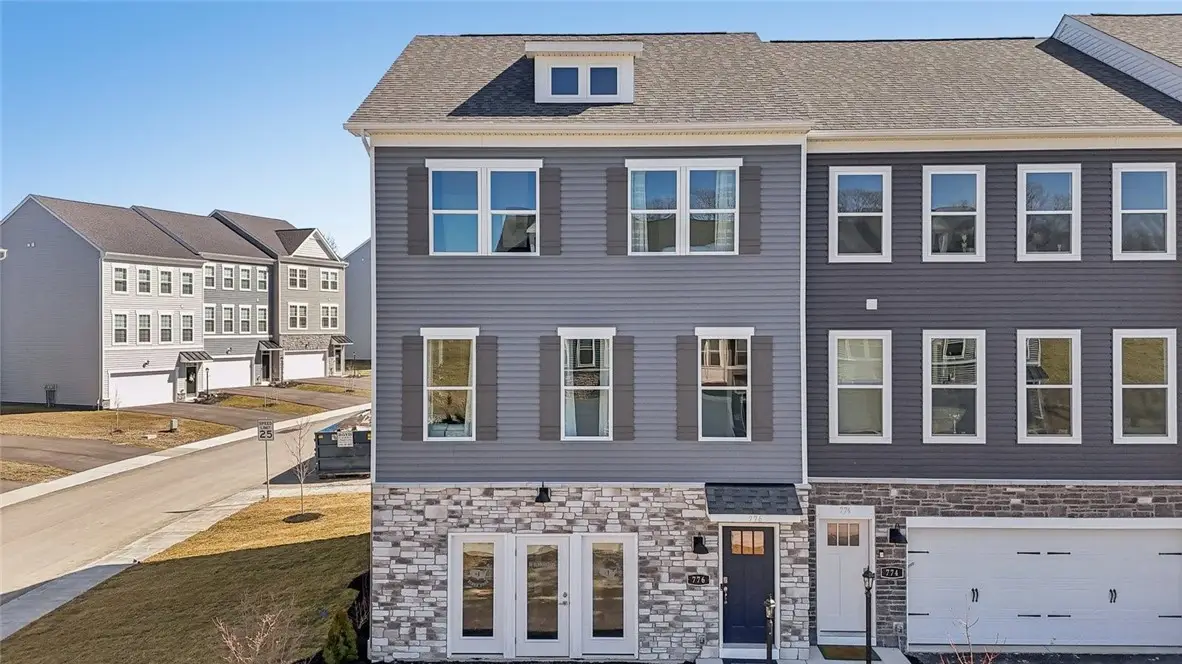 132 River Ridge Drive, Carnot Moon, PA 15108 - Image #1