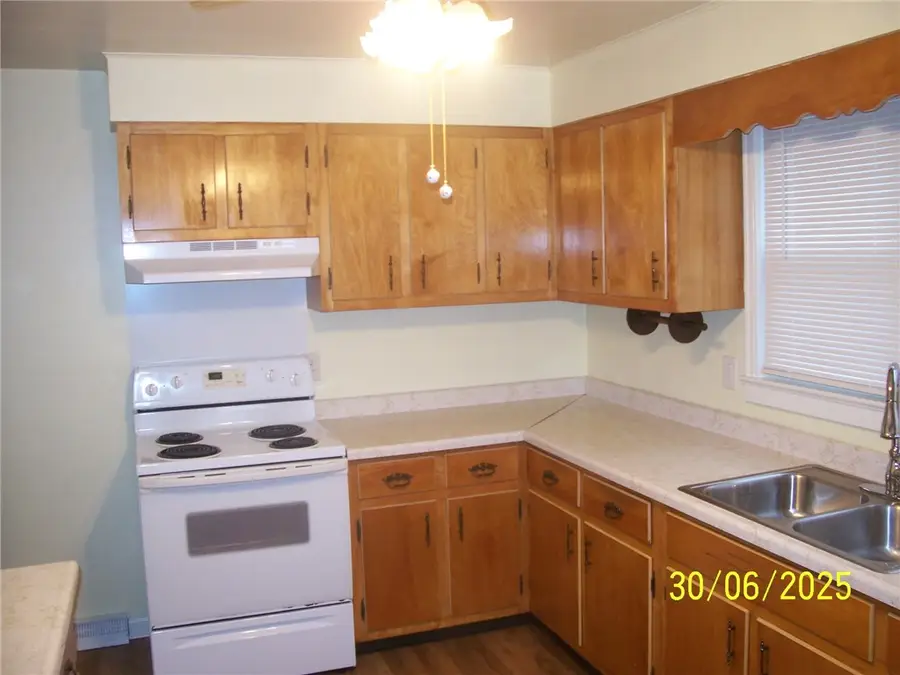 7003 State Route 819, Mount Pleasant, PA 15666 - #3