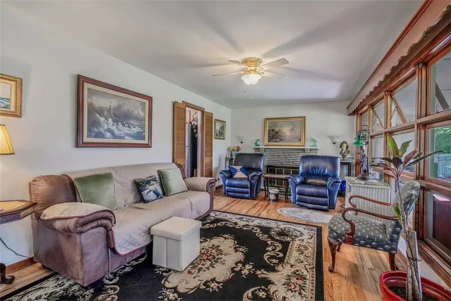 2012 Country Club, Elizabeth Township, PA 15135 - Image #3