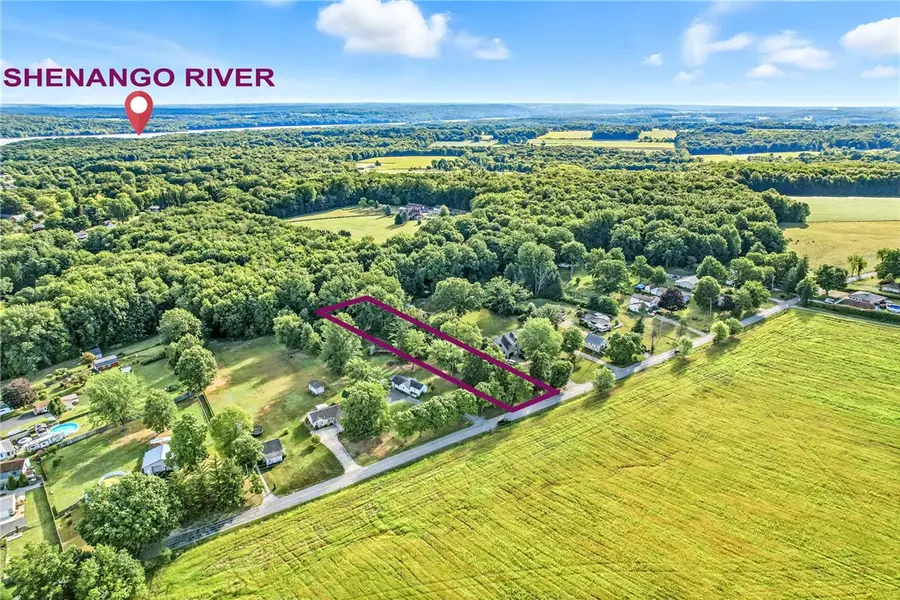 2766 Robertson Rd, South Pymatuning, PA 16150 - Image #2