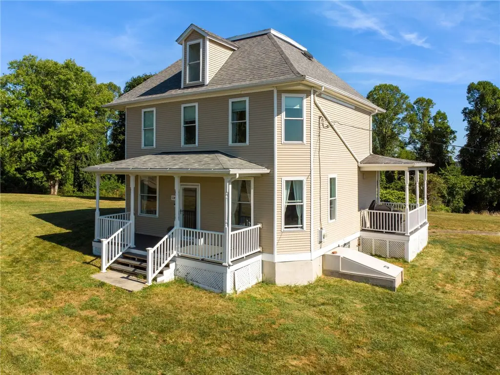 138 Chestnut St, California, PA 15423 - Image #1