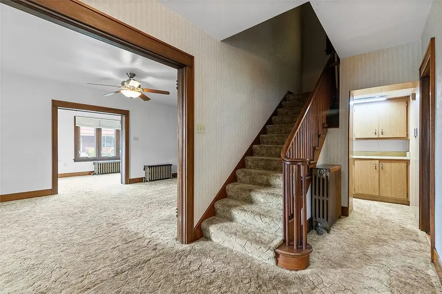 552 Halcomb Ave, Clairton, PA 15025 - Image #3