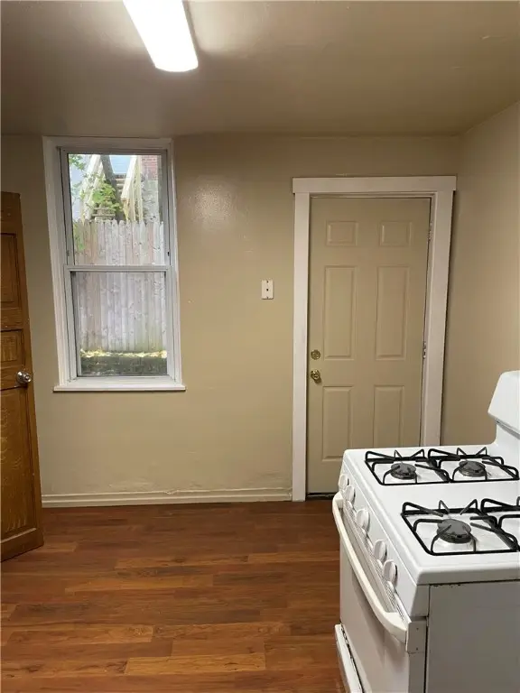 190-192 Knox Ave, Pittsburgh, PA 15210 - Image #2