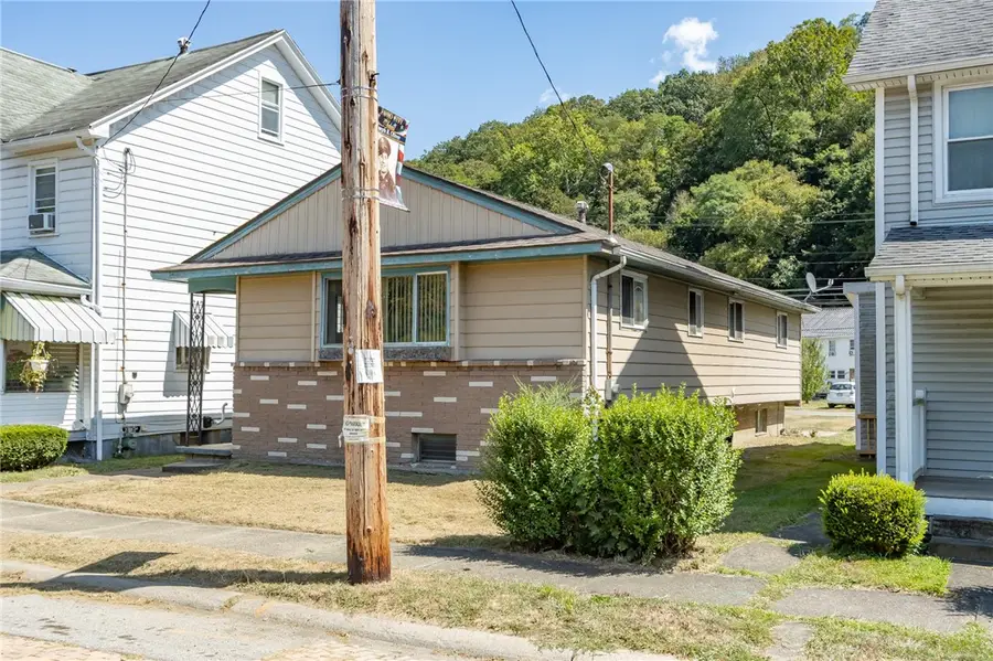 308 3rd Ave, Ford City, PA 16226 - Image #2