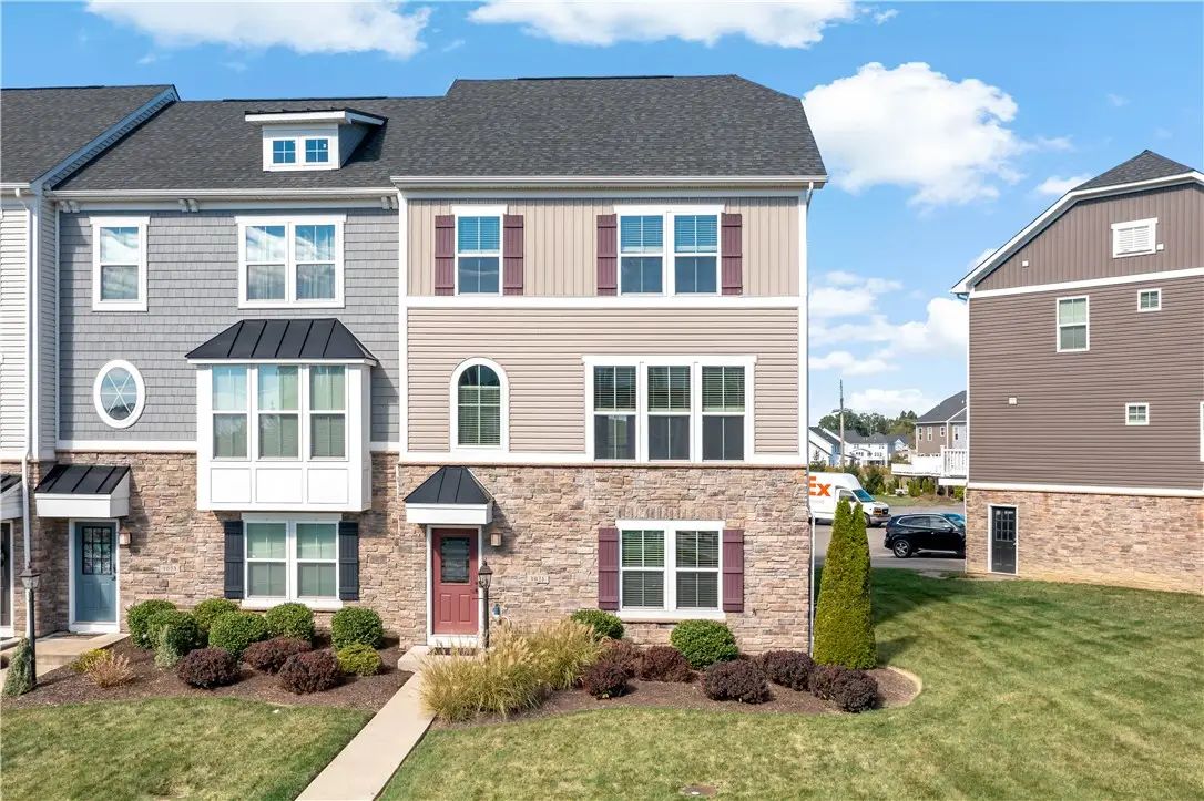 1021 Coldstream Dr, Cecil, PA 15317 - Image #1