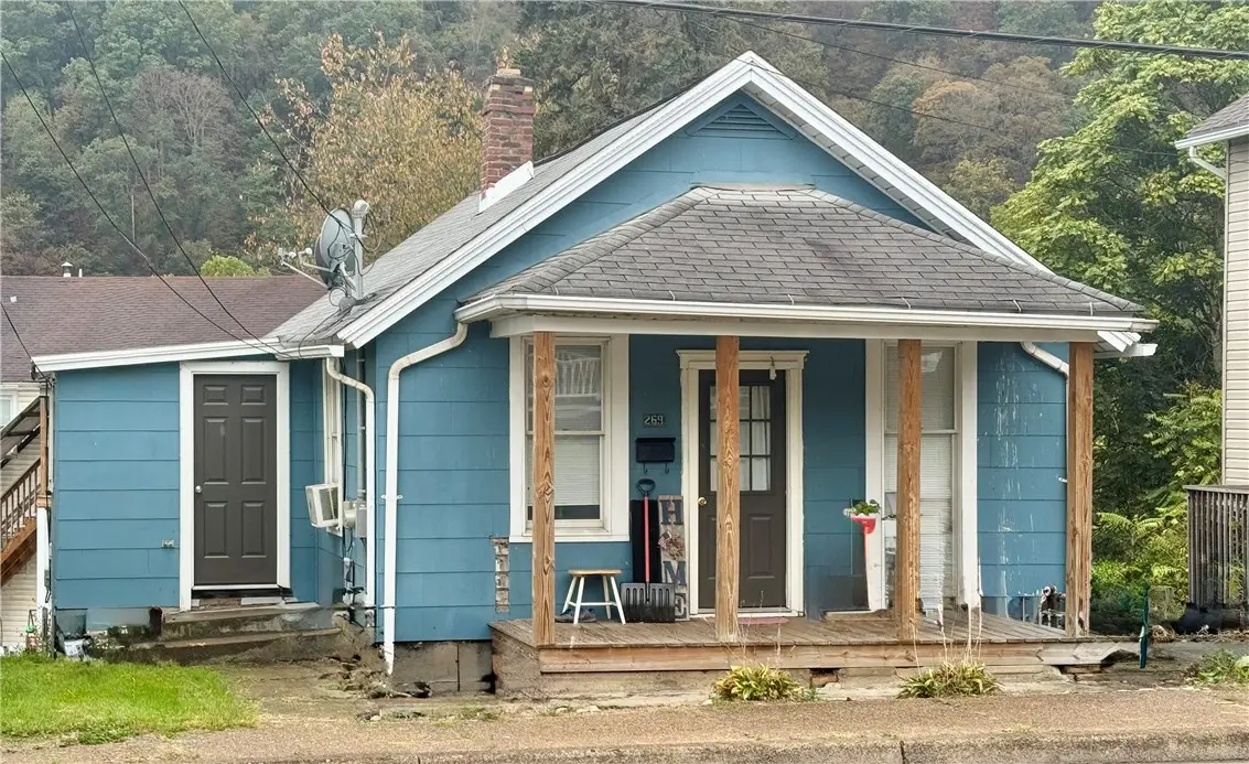 269 Pershing Avenue, Leechburg, PA 15656 - Image #1