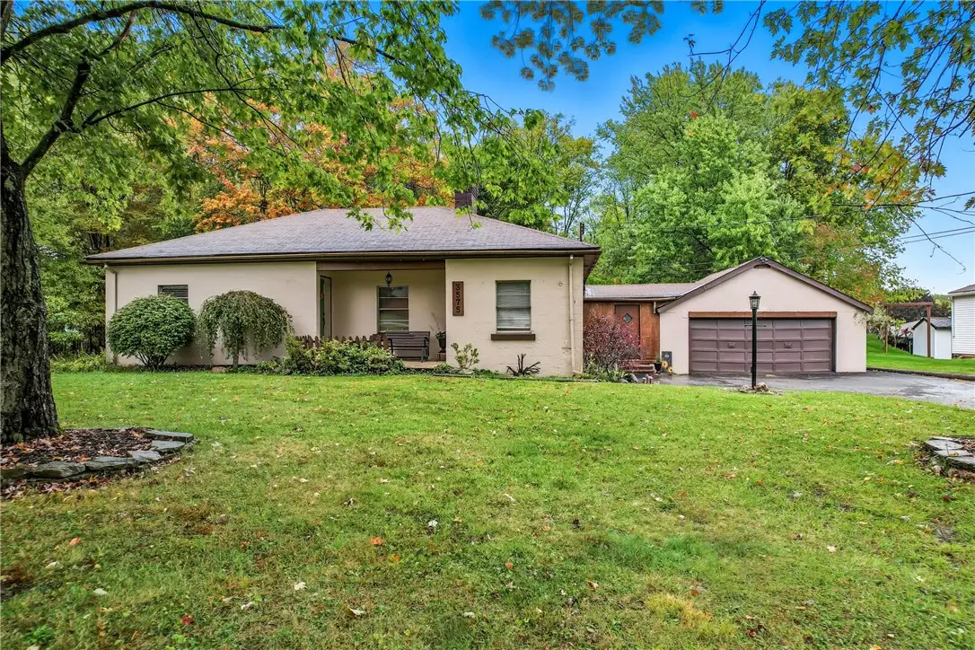 3575 Morefield Rd, Hermitage, PA 16148 - Image #1