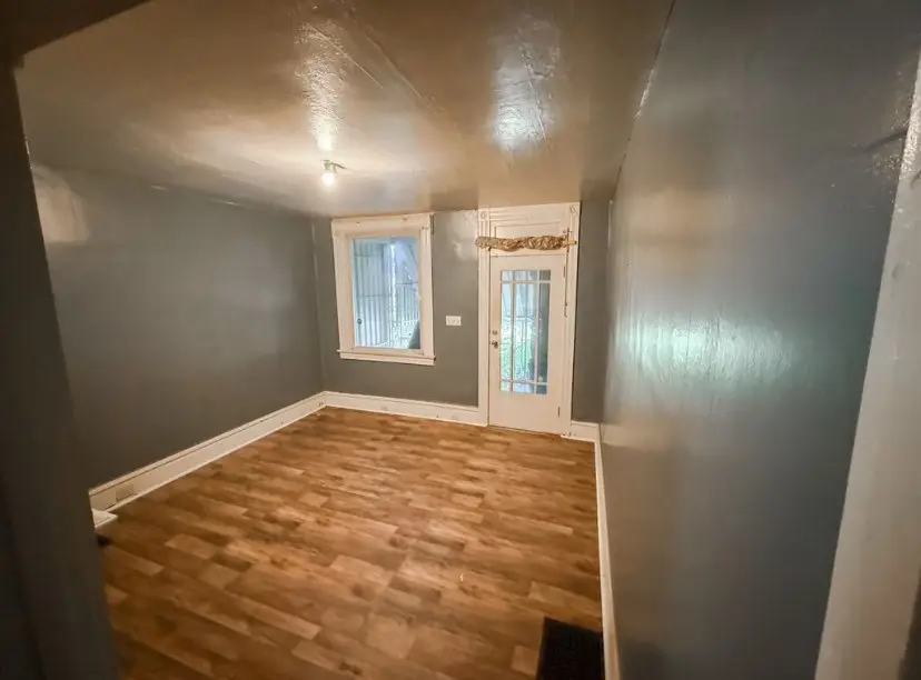 583 Stokes Ave, North Braddock, PA 15104 - Image #2