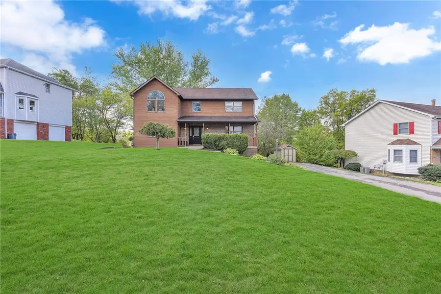 2002 Timber Ln, Hopewell, PA 15001 - Image #2