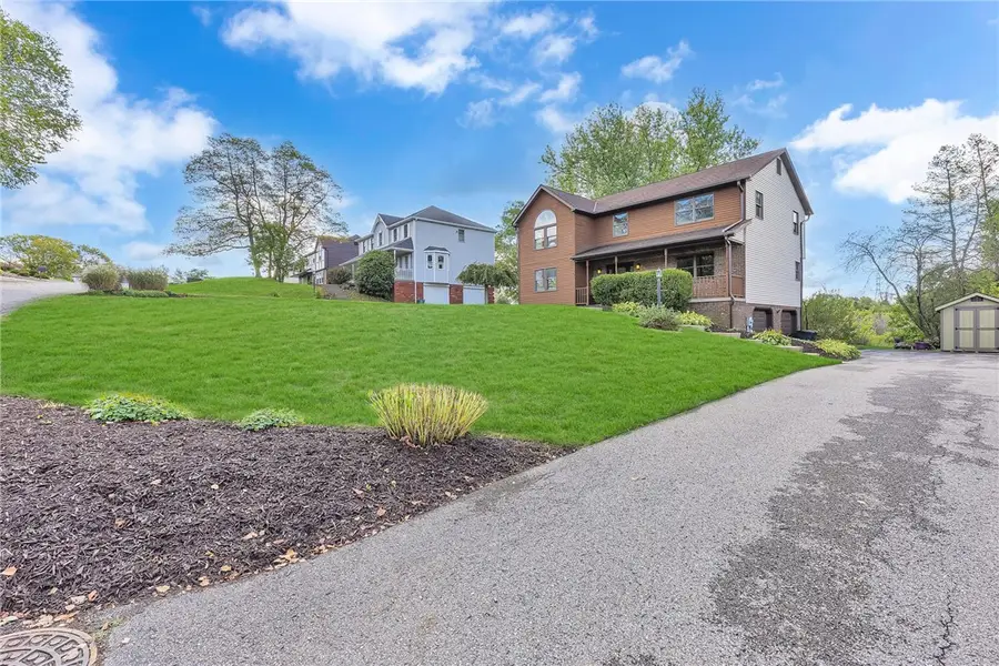 2002 Timber Ln, Hopewell, PA 15001 - Image #3