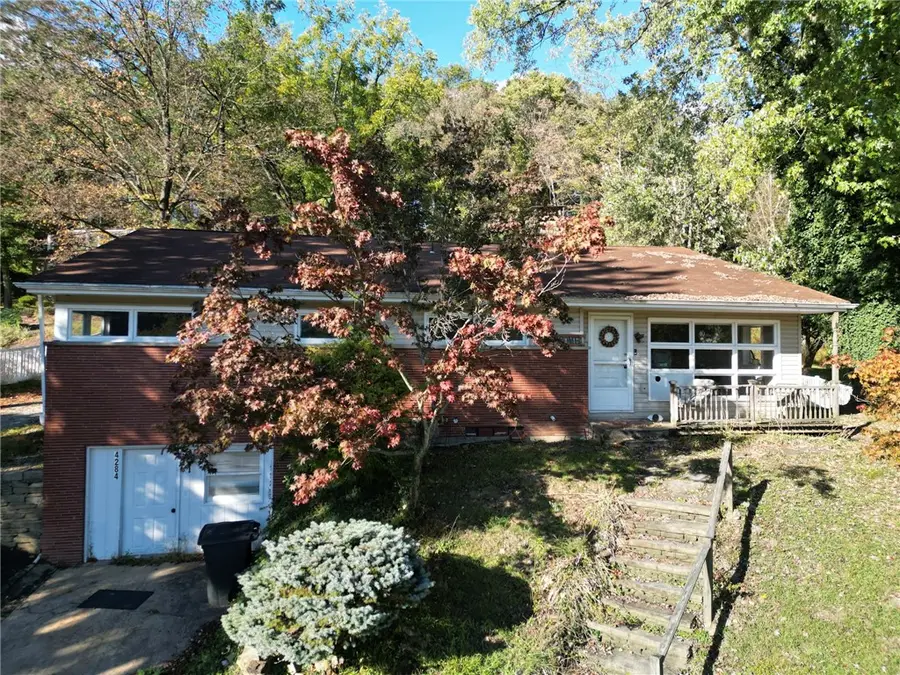 4284 Jackson Ct, Murrysville, PA 15668 - Image #2