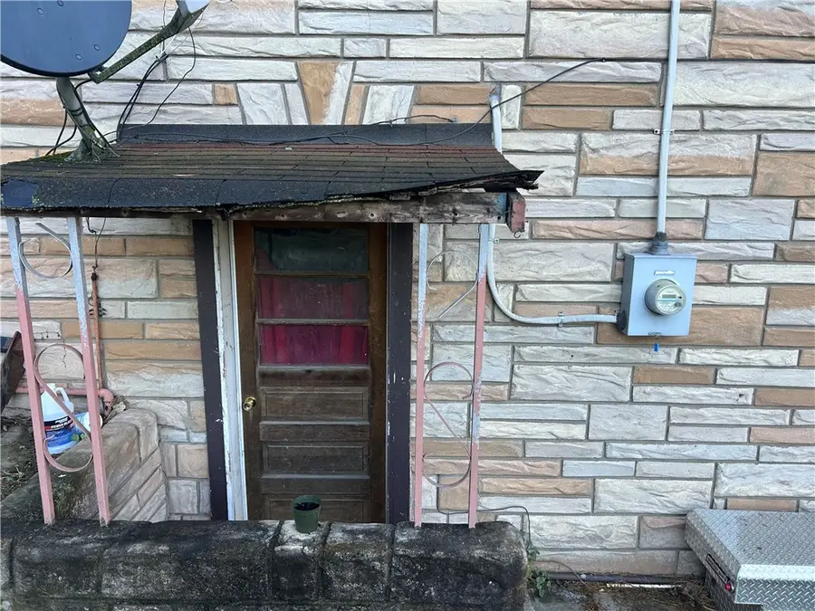 104 Renner Creek Rd, New Freeport, PA 15352 - Image #3