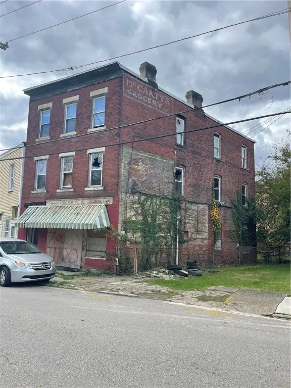 1407 N Lang Ave, Pittsburgh, PA 15208 - #3