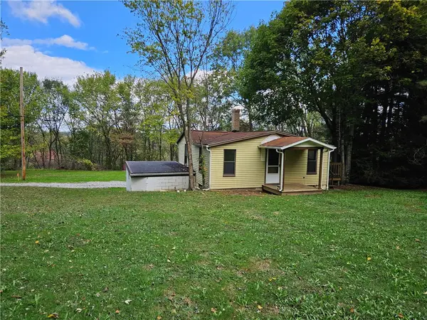 107 Stubler Lane, Chippewa Twp, PA 15010