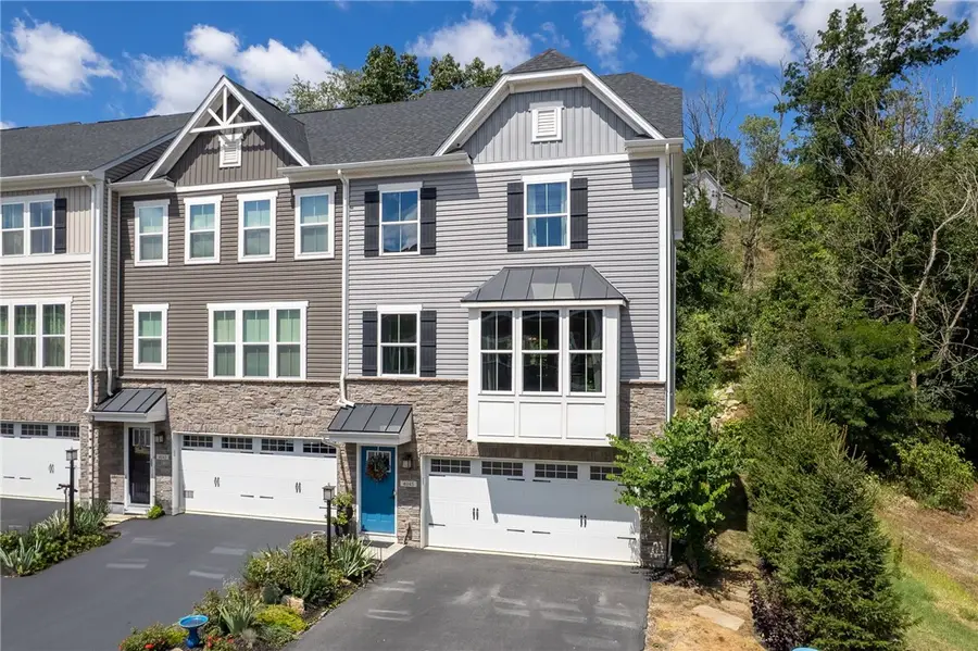 4045 Crown Drive, South Park, PA 15129 - Image #2