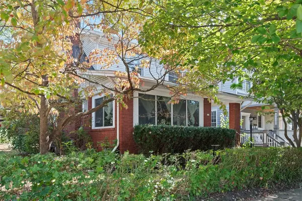 210 Center Avenue, Aspinwall, PA 15215