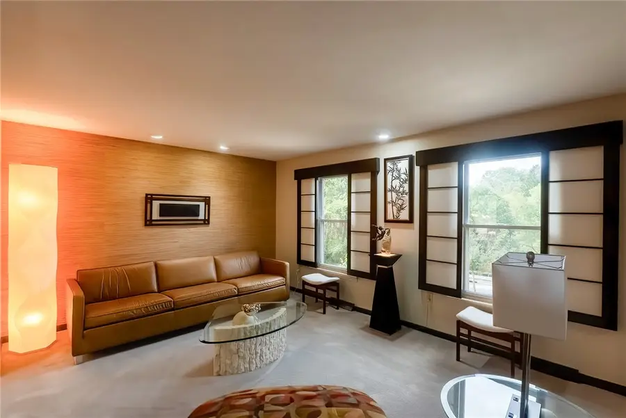 1223 Driftwood Drive, Mount Lebanon Township, PA 15243 - Image #3