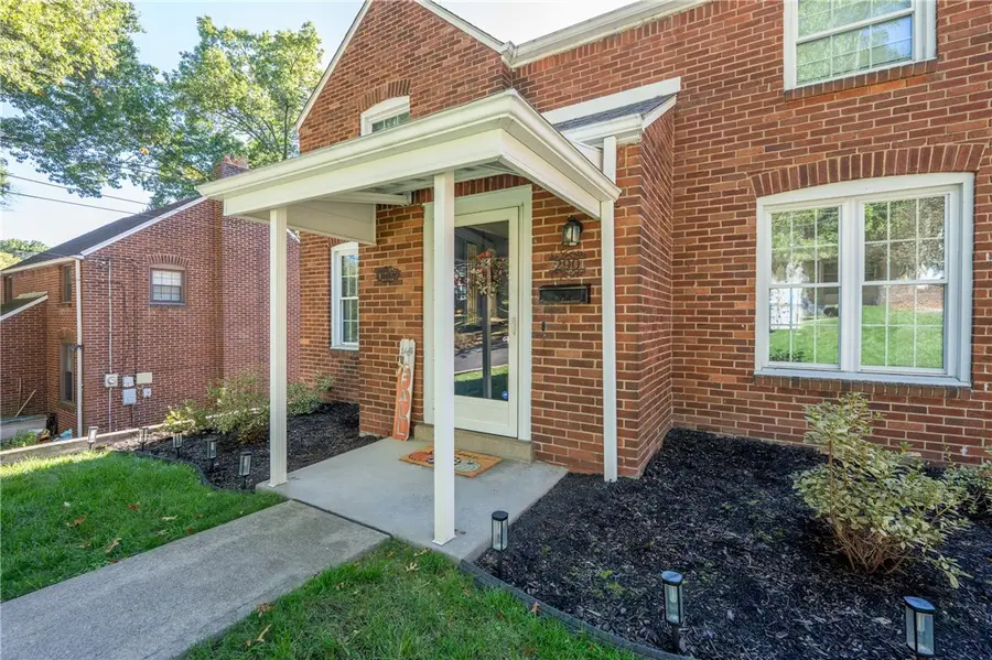 290 Barclay Avenue, Forest Hills, PA 15221 - Image #2