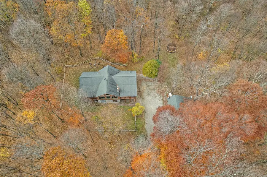 864 Camp Run Road, Donegal Township, PA 15646 - Image #2