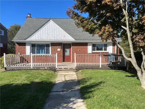 515 Crescent Boulevard Ext, Moon/Crescent Twp, PA 15046