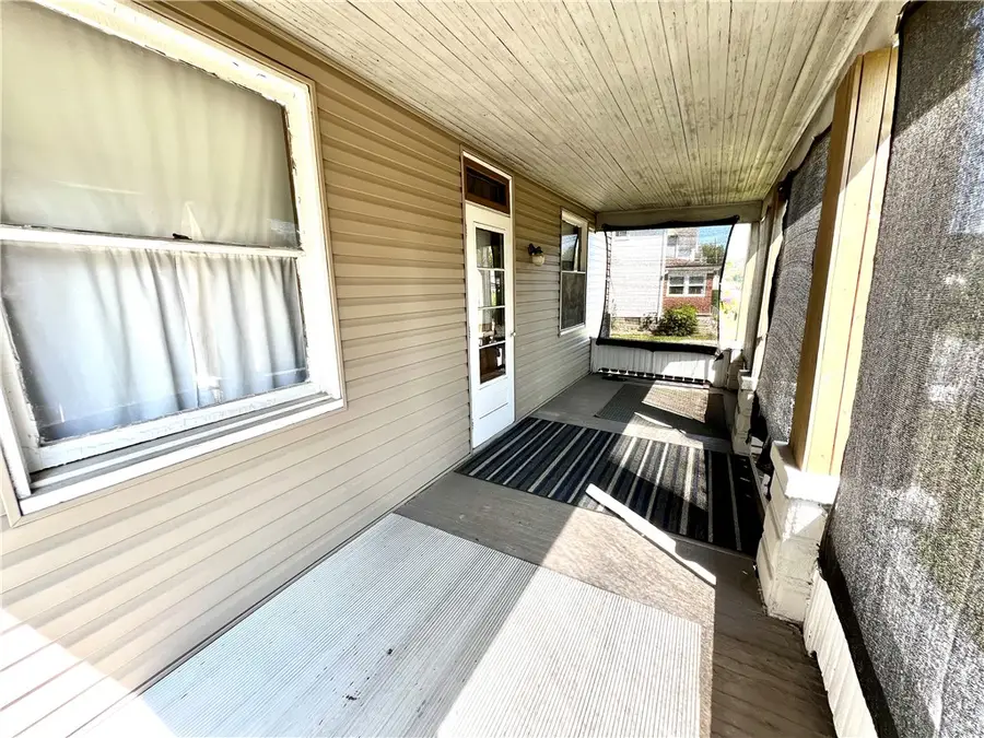 716 Kennedy Avenue, East Vandergrift, PA 15629 - Image #2