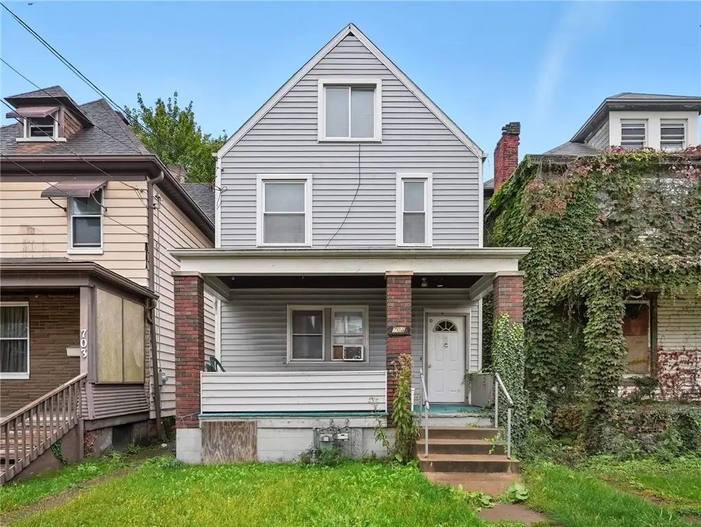 705 Russellwood Avenue, Stowe, PA 15136 - Image #1