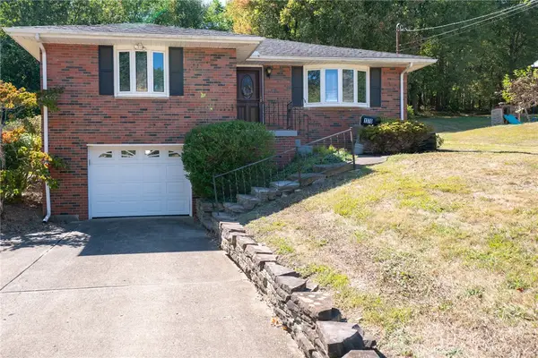 1370 Lincoln Dr, Center Twp, PA 15061