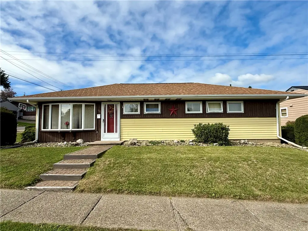 1224 Montpelier St, Hopewell, PA 15001 - Image #1